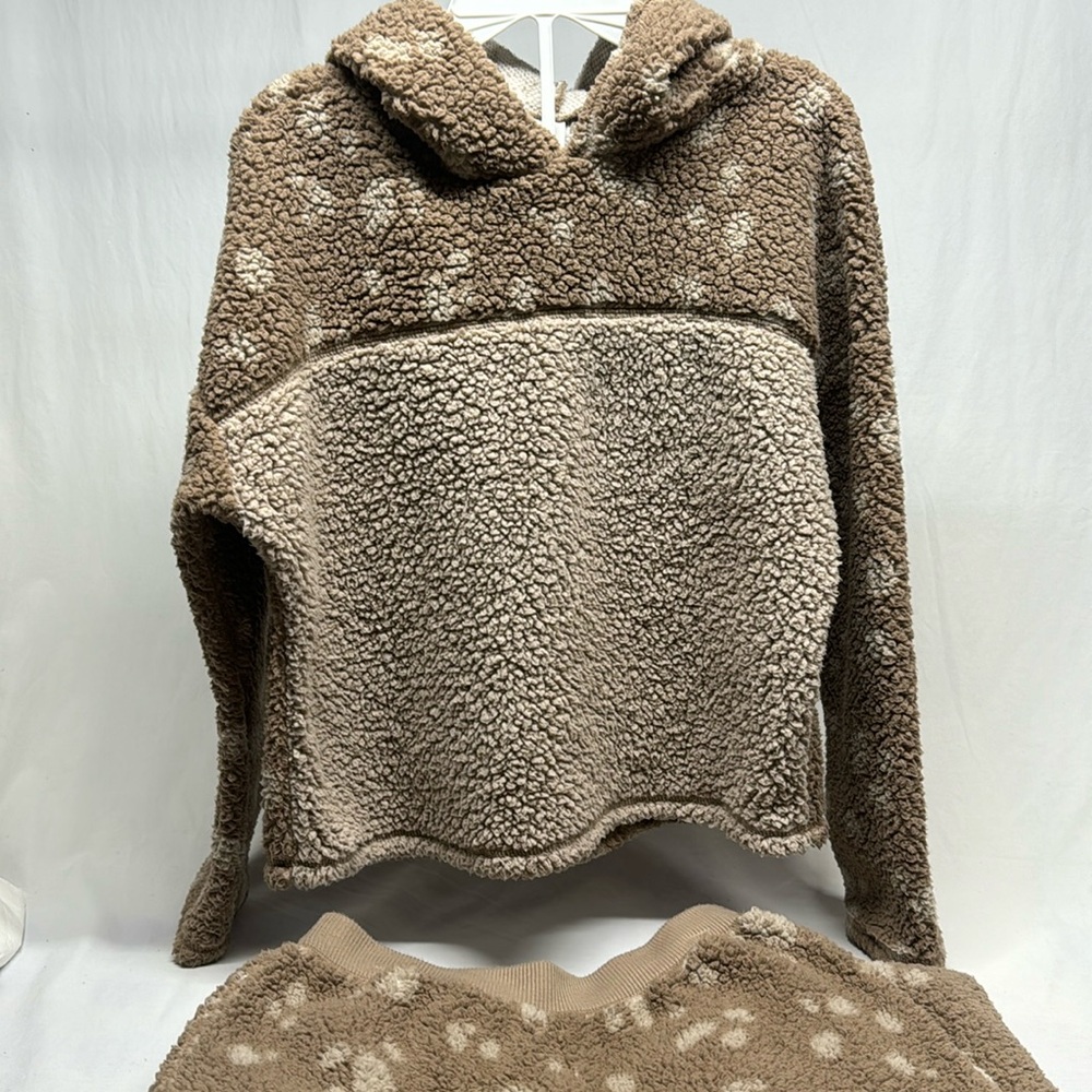 Justice Deer sleep set
